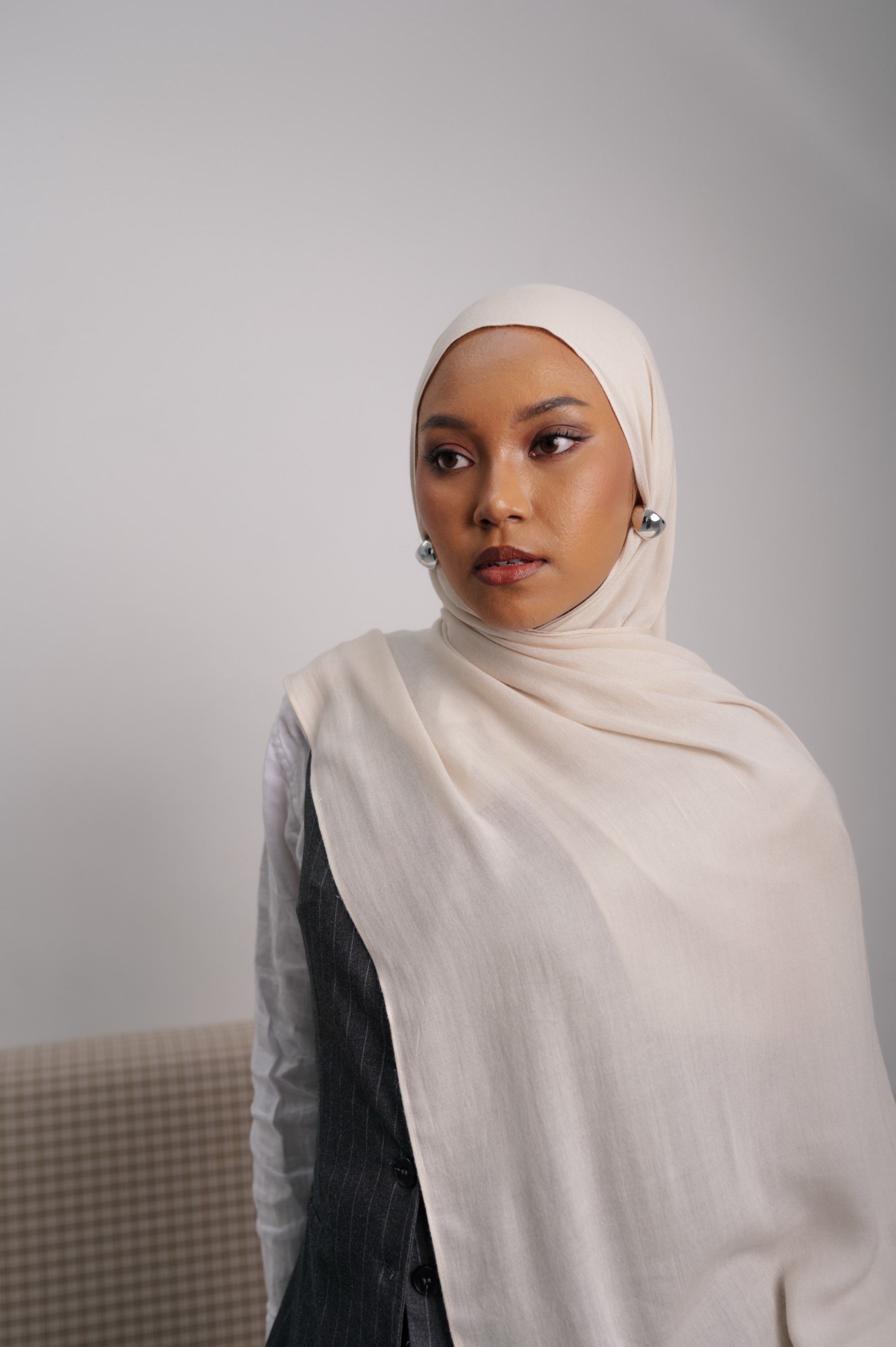 Sana Ivory | Pashmina Delicate Rayon