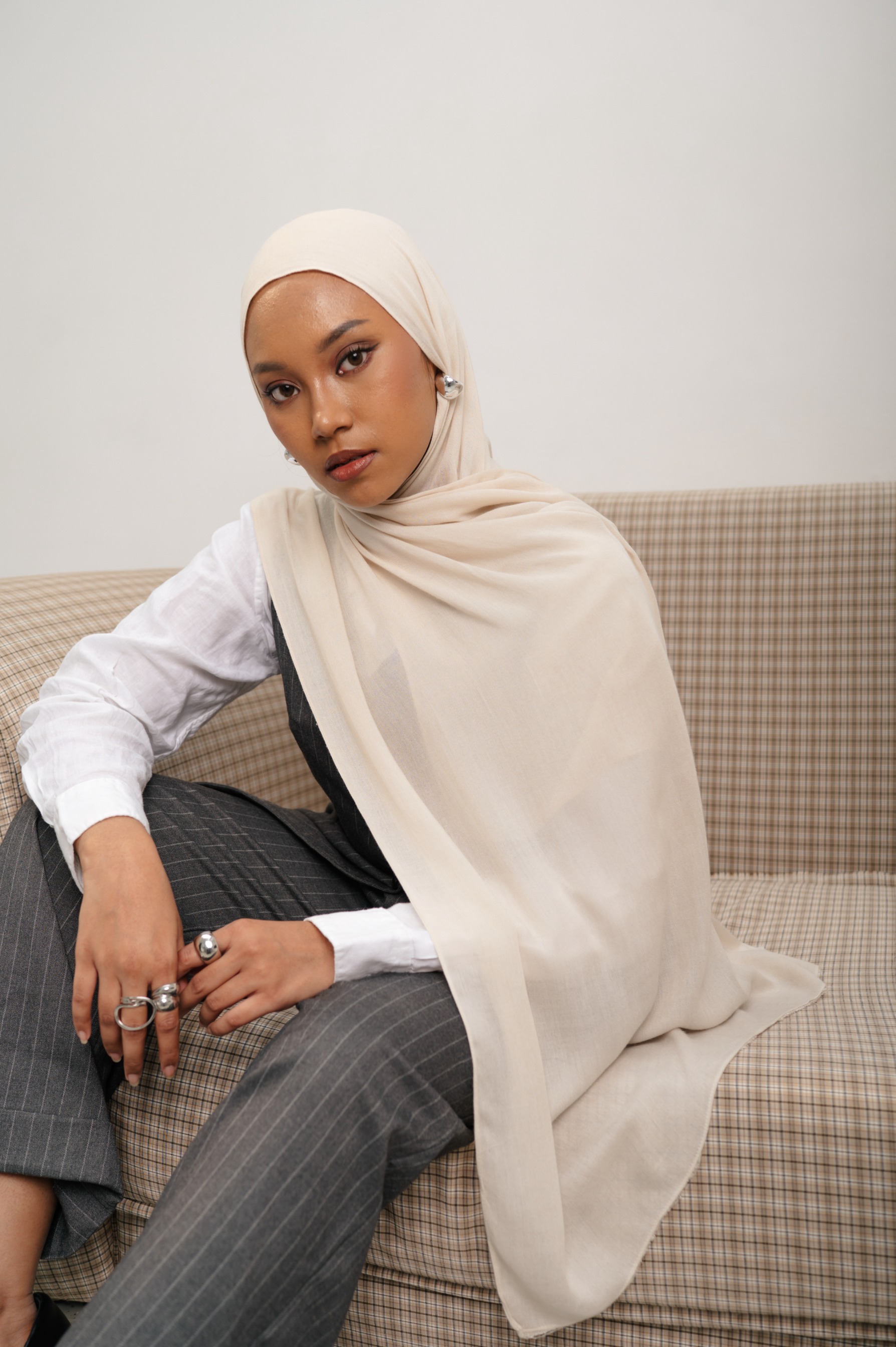 Sana Ivory | Pashmina Delicate Rayon