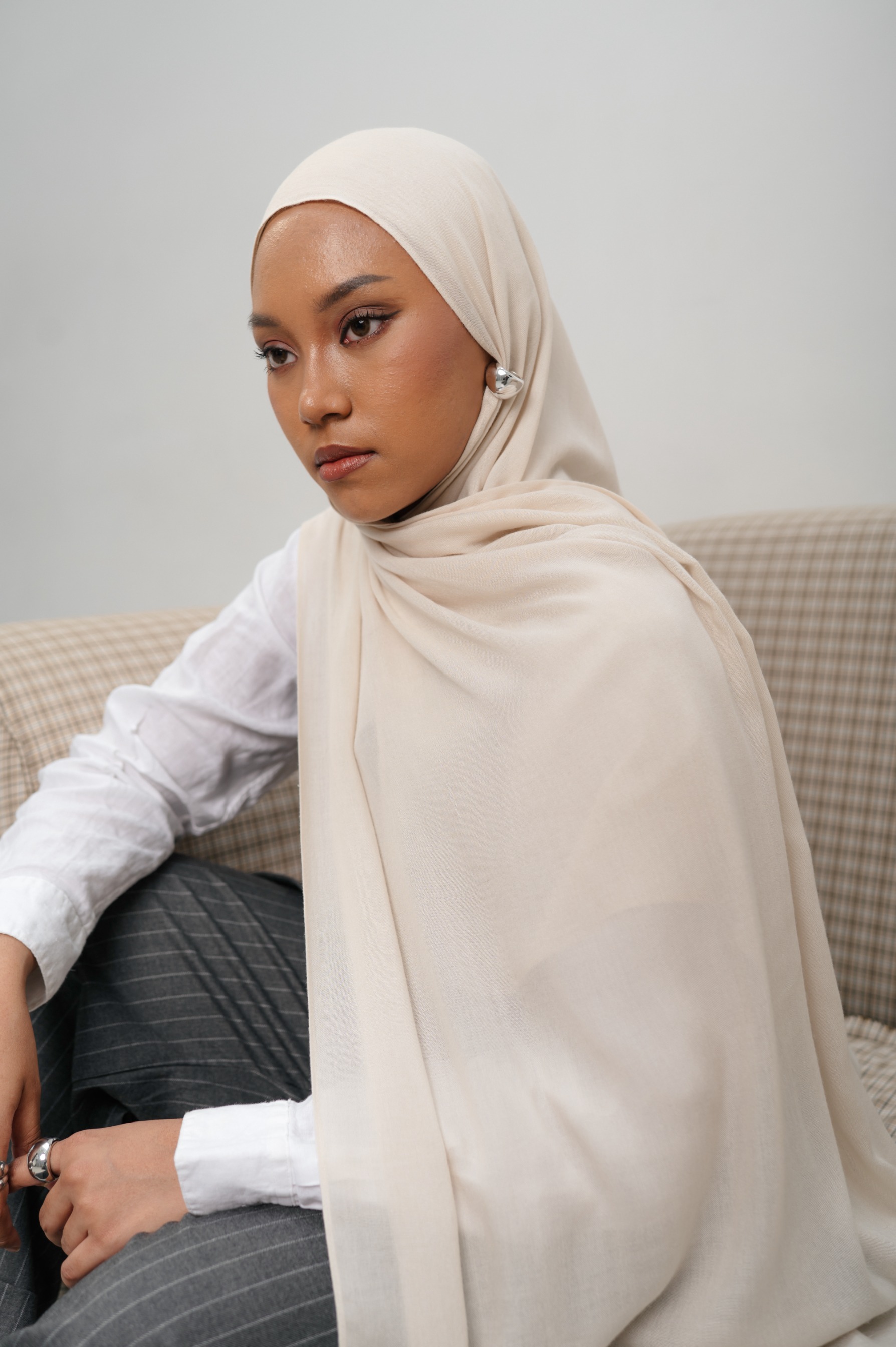 Sana Ivory | Pashmina Delicate Rayon