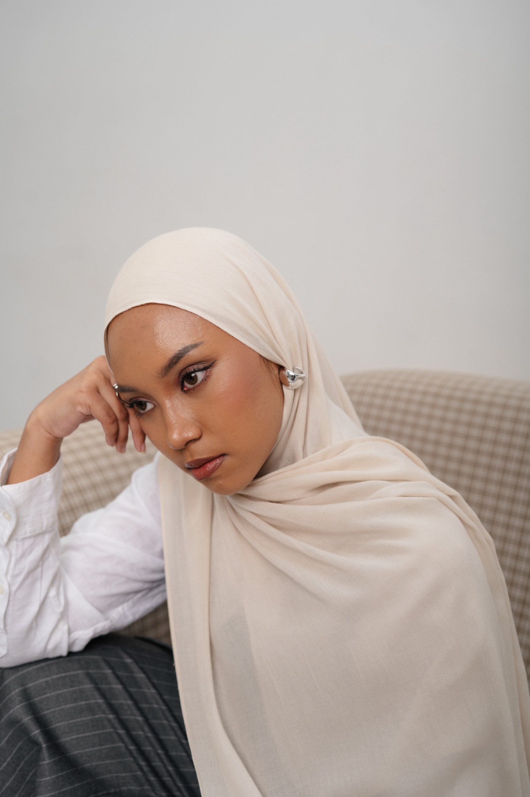 Sana Ivory | Pashmina Delicate Rayon