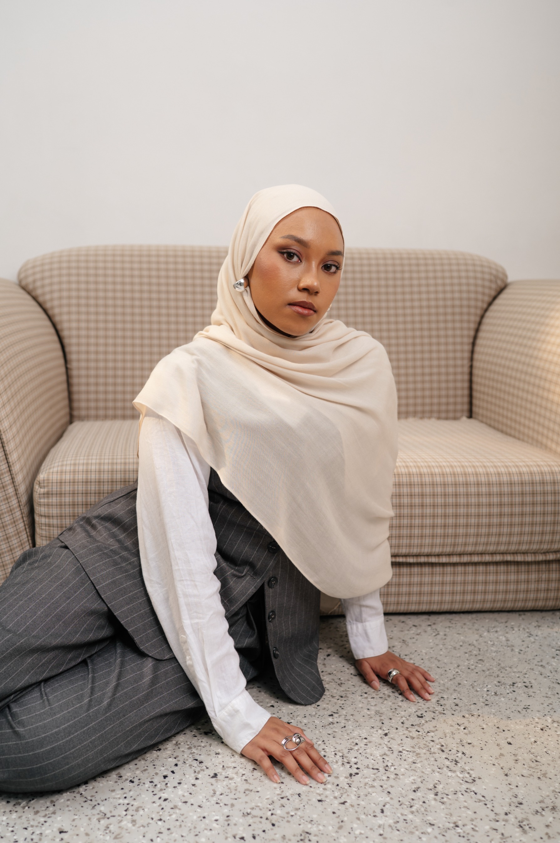 Sana Ivory | Pashmina Delicate Rayon