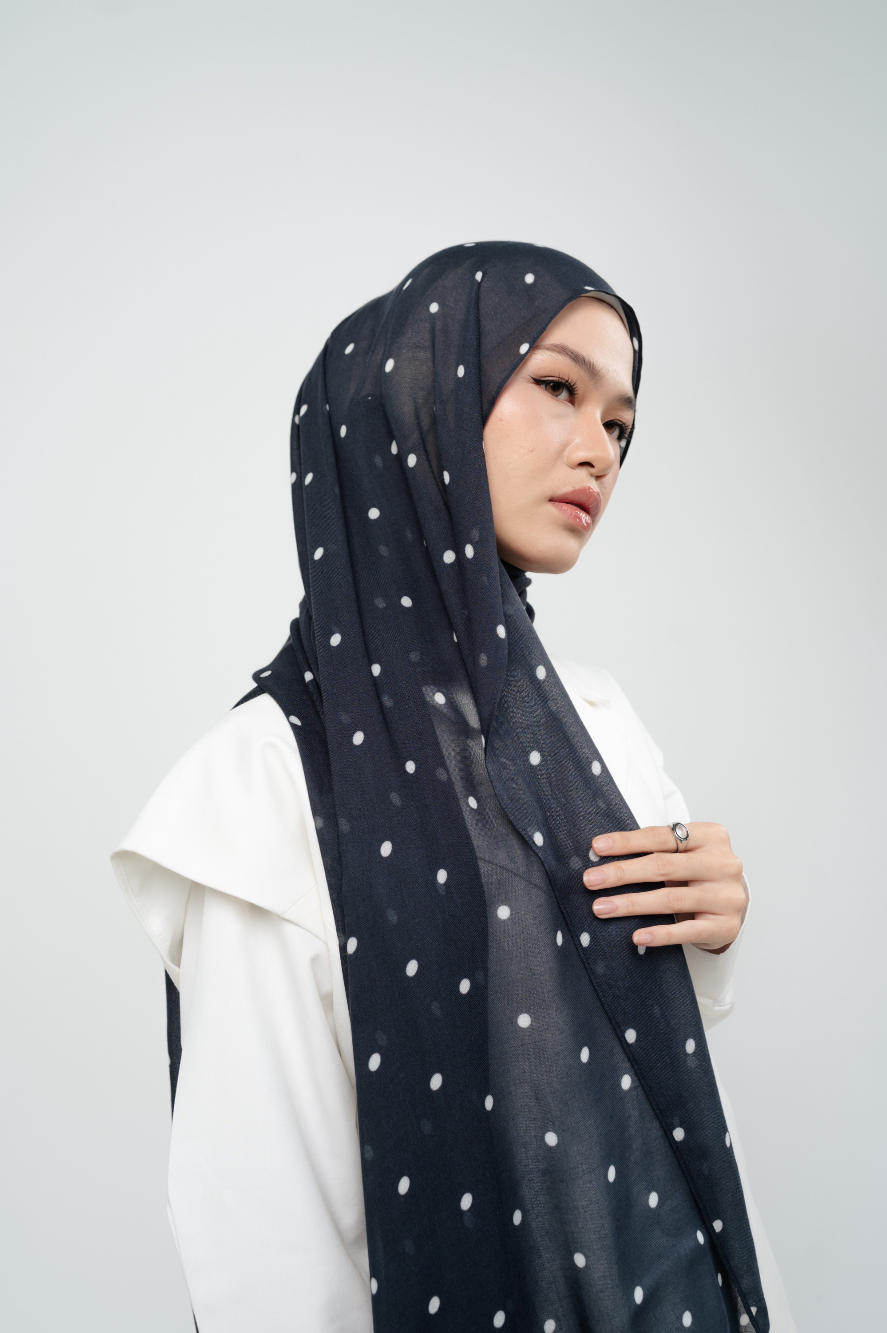 Polkadot Scarf Monochrome | Pashmina Printed Modals