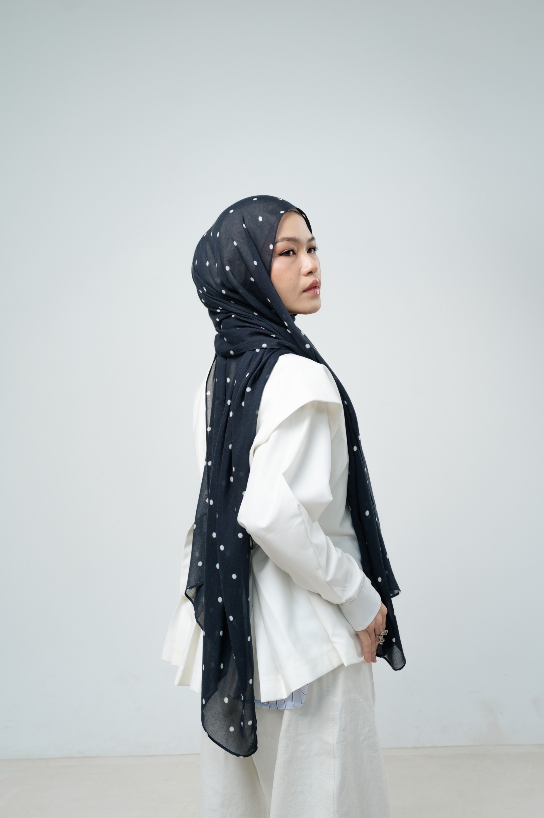 Polkadot Scarf Monochrome | Pashmina Printed Modals