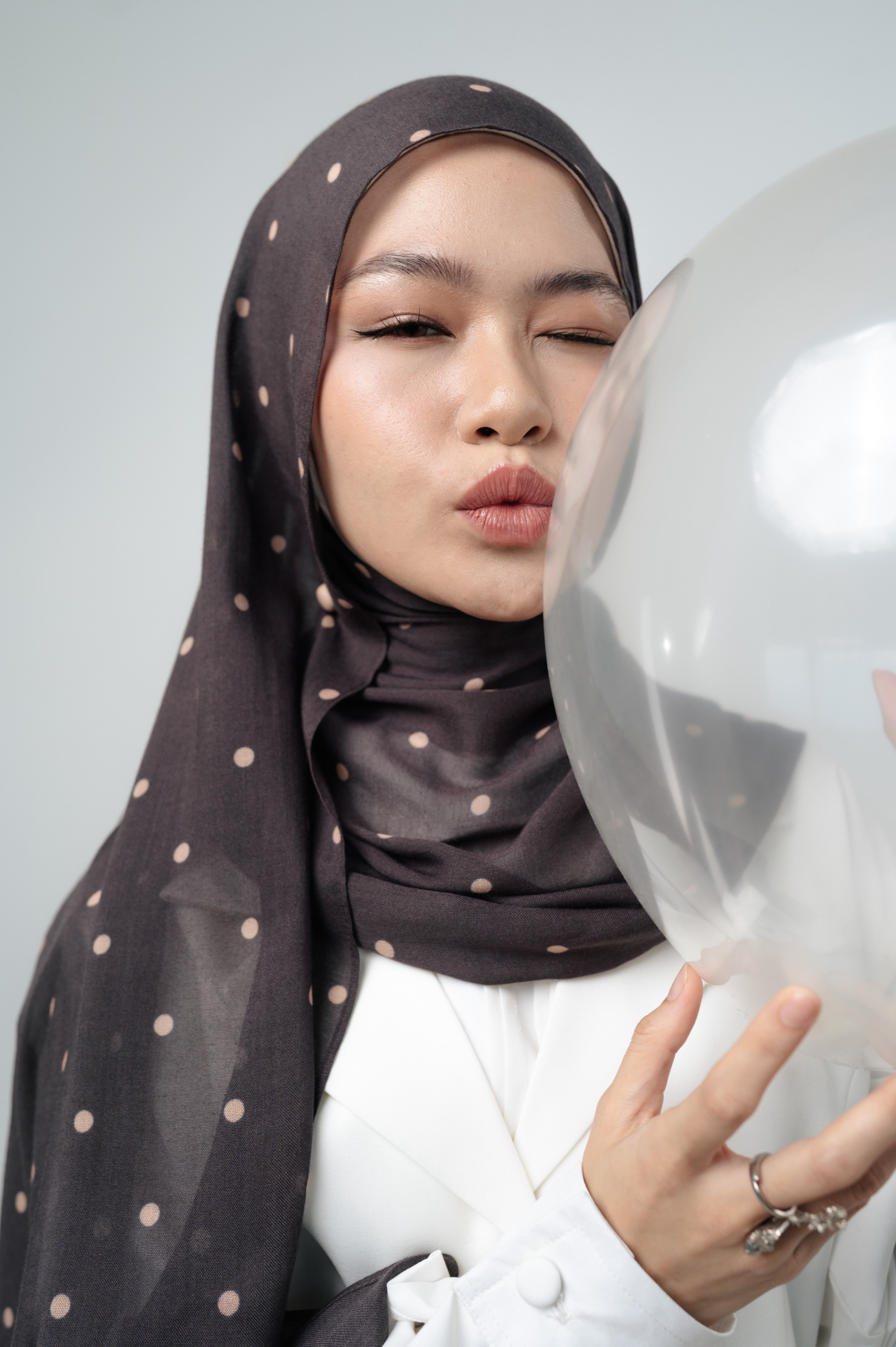 Polkadot Scarf Cocoa Pop | Pashmina Printed Modals