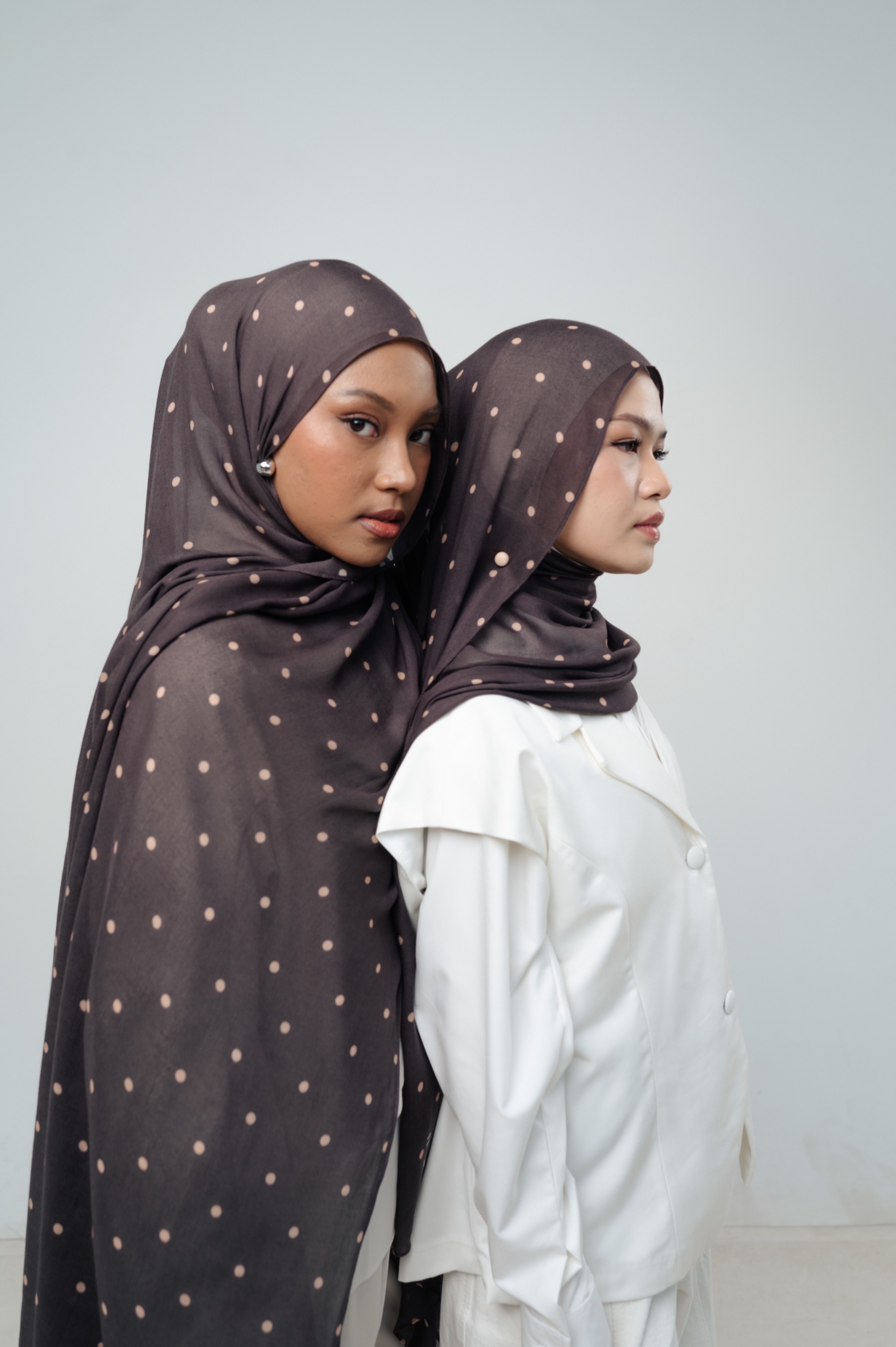 Polkadot Scarf Cocoa Pop | Pashmina Printed Modals