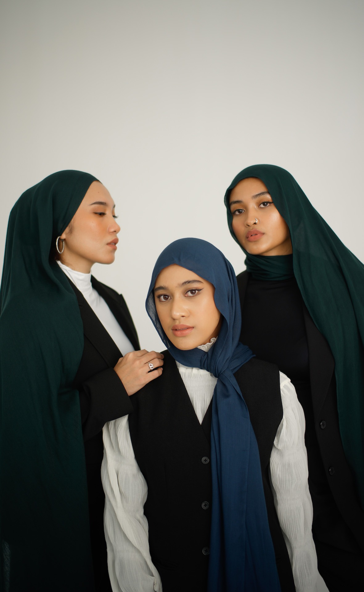 Sana Emerald Green | Pashmina Delicate Rayon