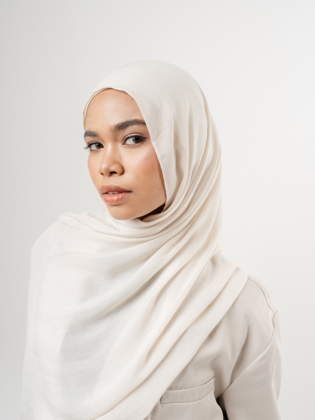 Sana Ivory | Pashmina Delicate Rayon