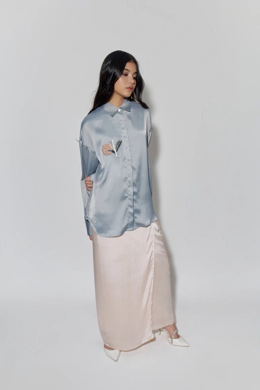 Image of Zinia Oversized Shirt in Long Sleeve