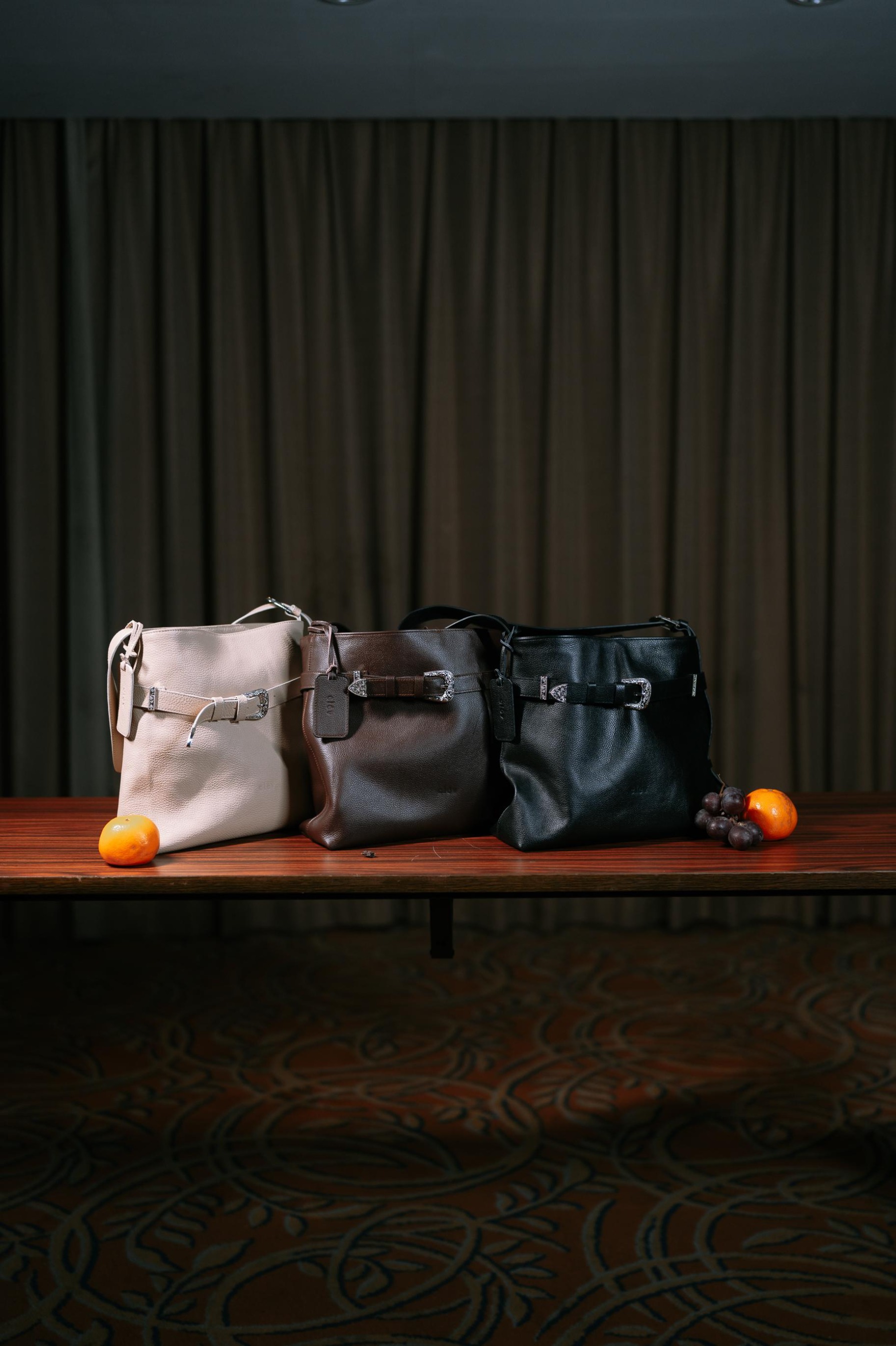 Evelyn leather bag (beige)