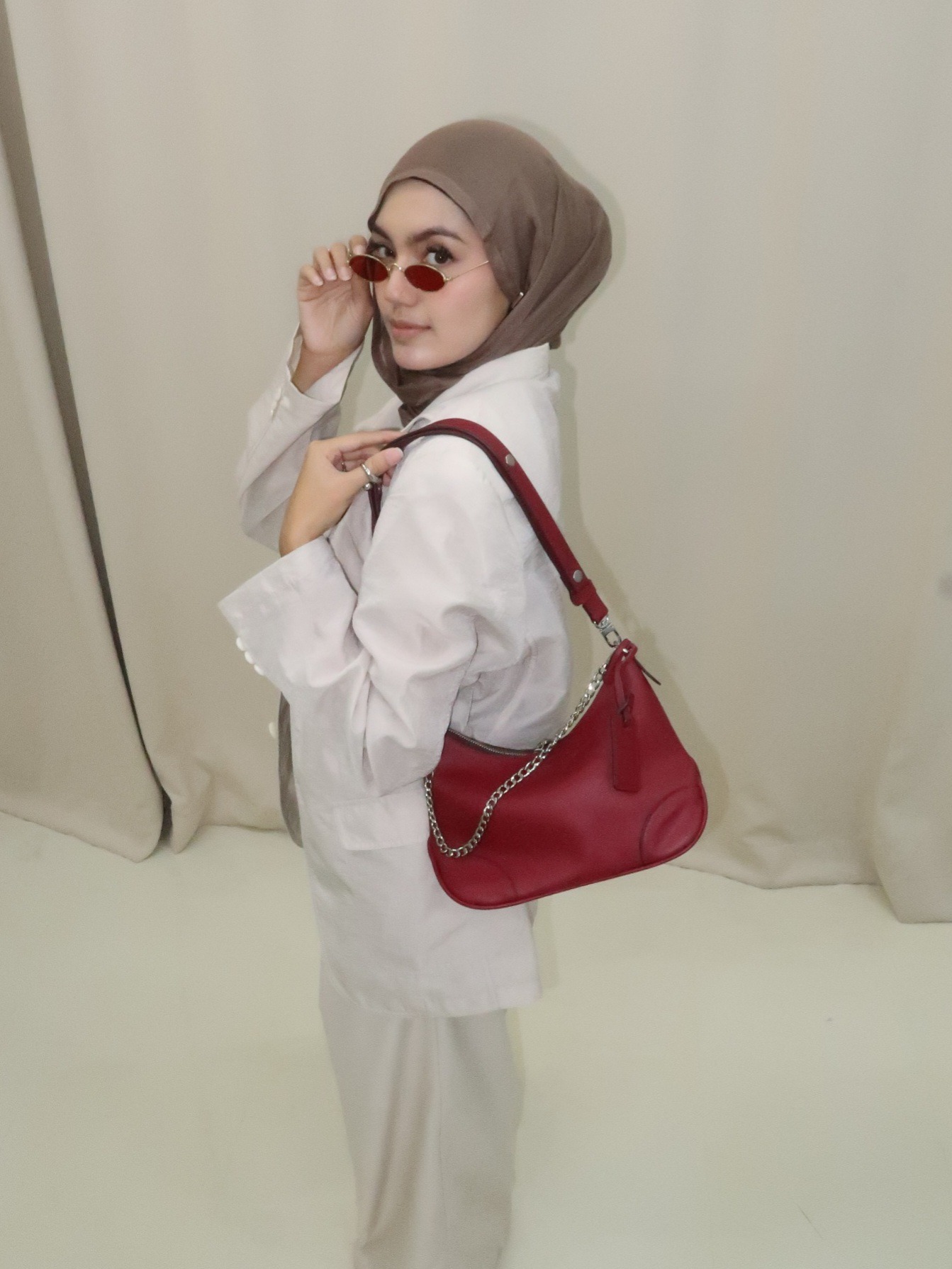 ZIRA (red cherry)