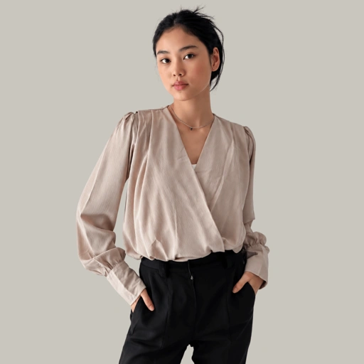 TO.KART Aeri Top | All-Time Essential Collections