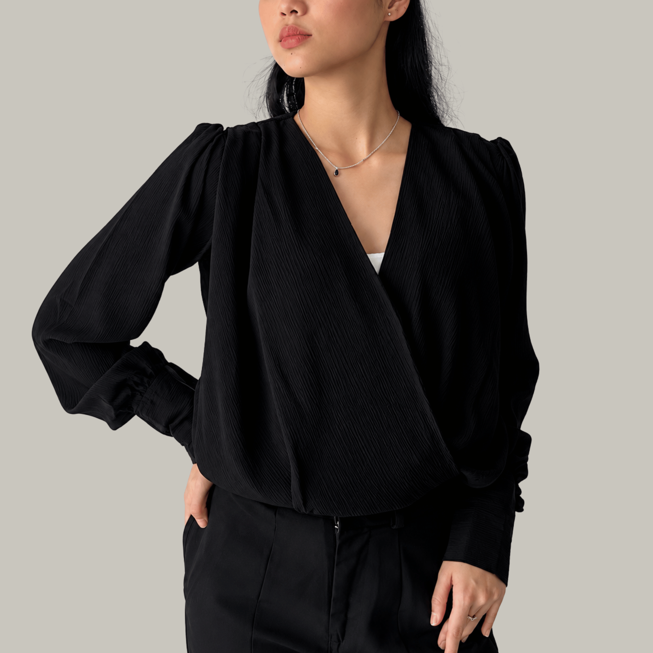 TO.KART Aeri Top | All-Time Essential Collections