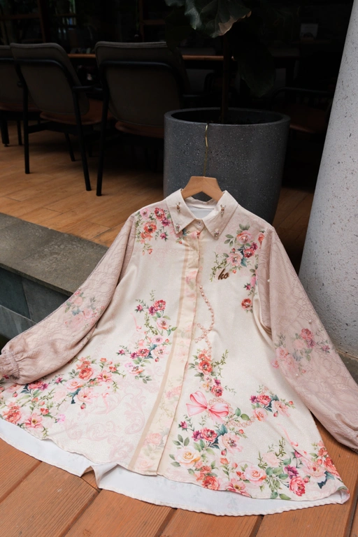 Image of ELEANOR TOP