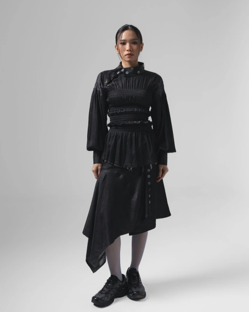 Image of CATHA - Noir Buttons Collar Smocked Shirt