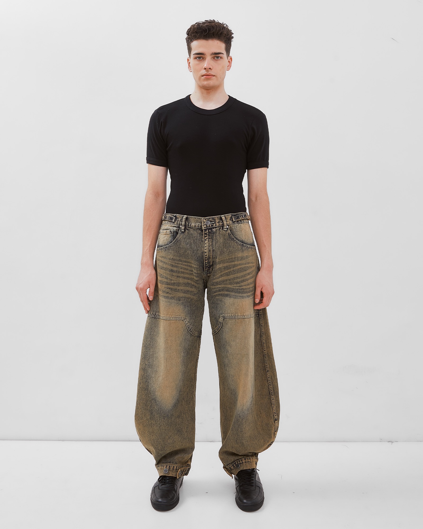 CATHA - Semi Carpenter Washed Adjustable Leg Baloon Line Up Jeans