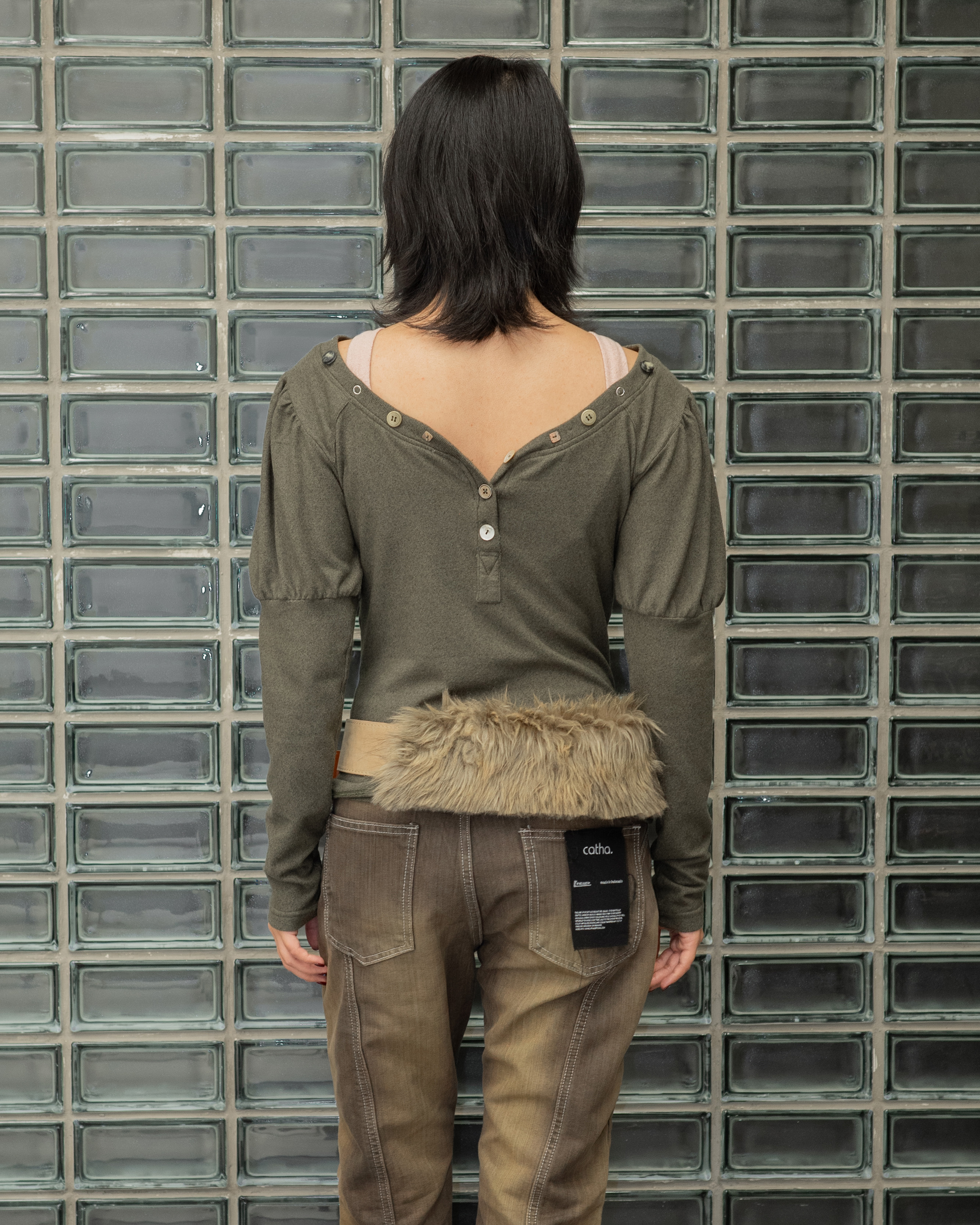 Button Puff Longsleeve Top