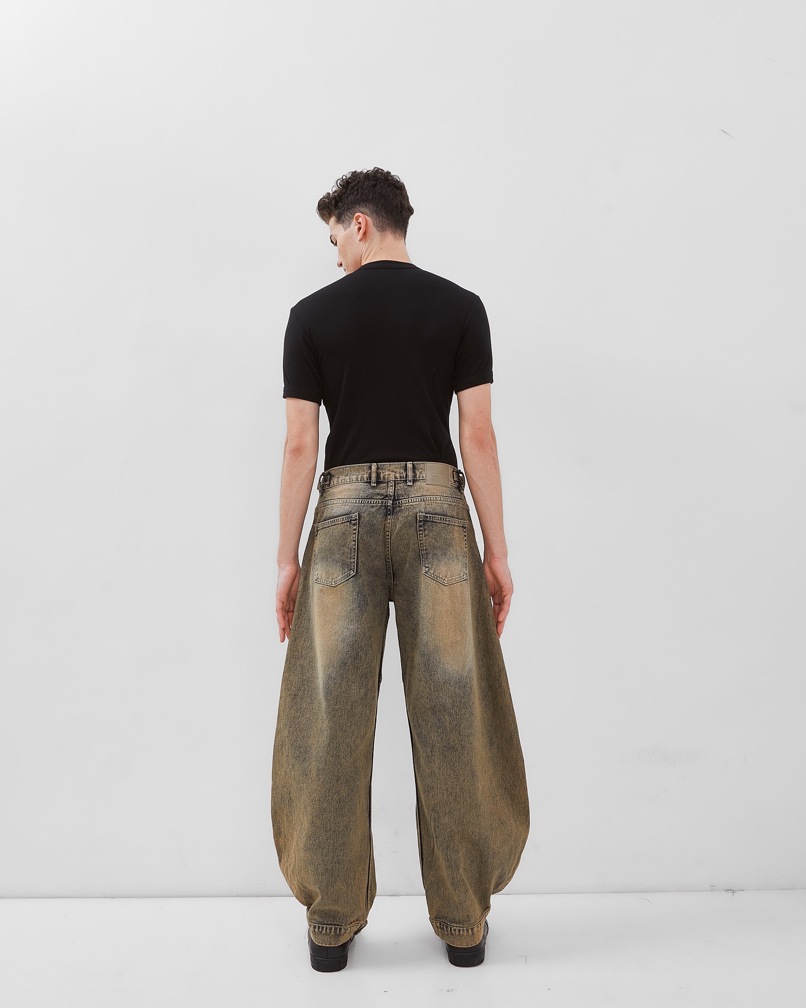 CATHA - Semi Carpenter Washed Adjustable Leg Baloon Line Up Jeans