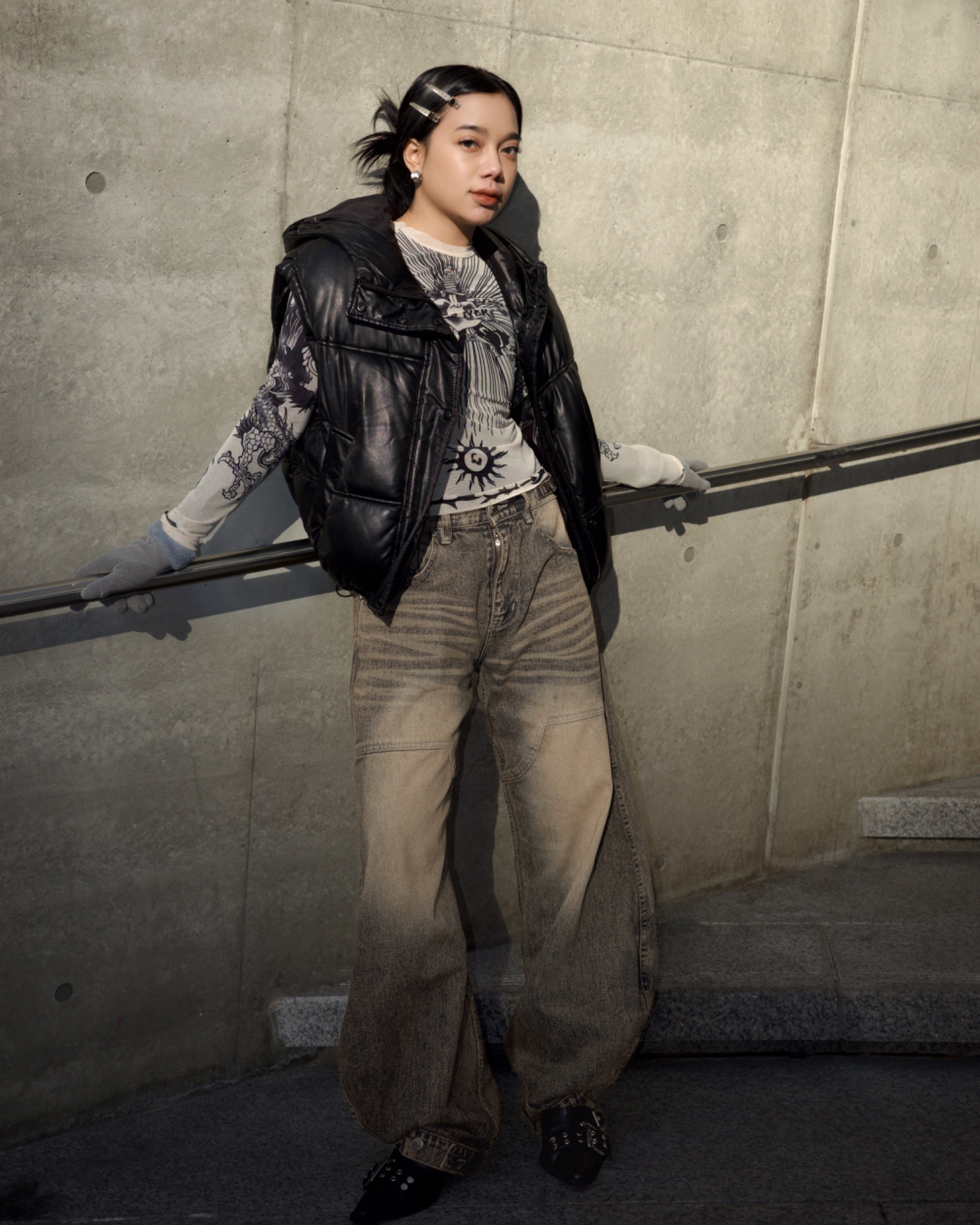 CATHA - Semi Carpenter Washed Adjustable Leg Baloon Line Up Jeans