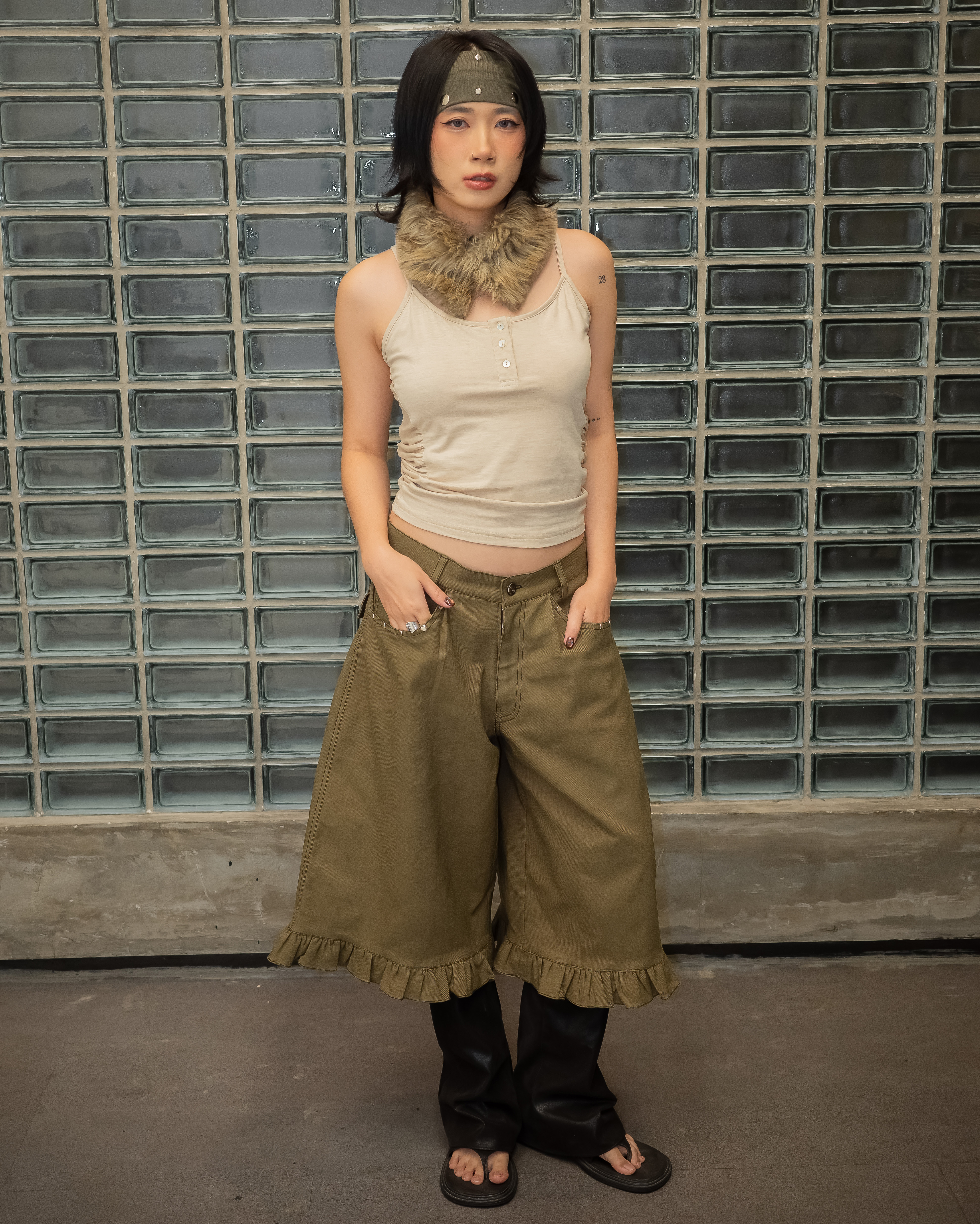 Rogue Ruffle Hem Jorts