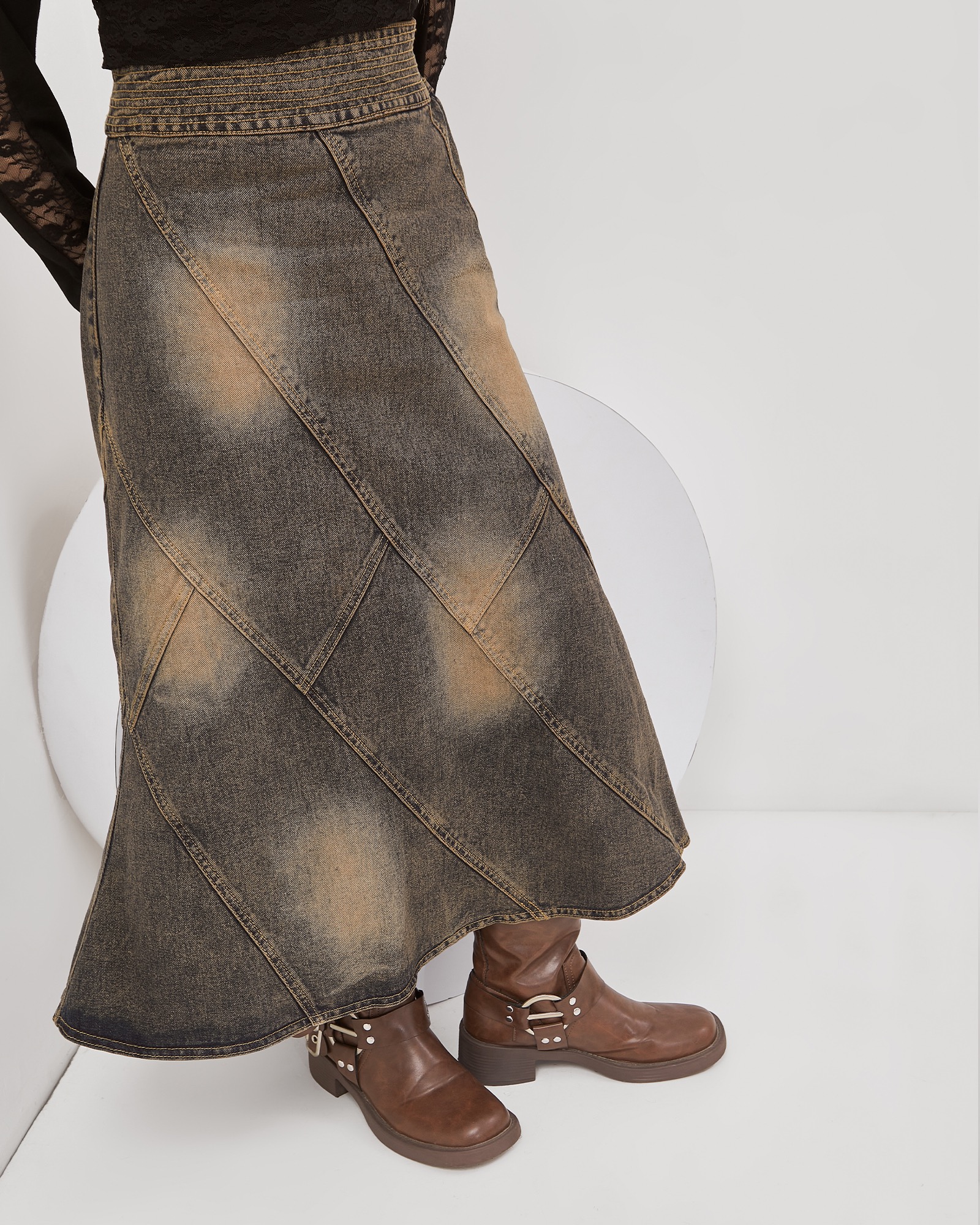 Vintage Brown Wash Line Up Denim Skirt