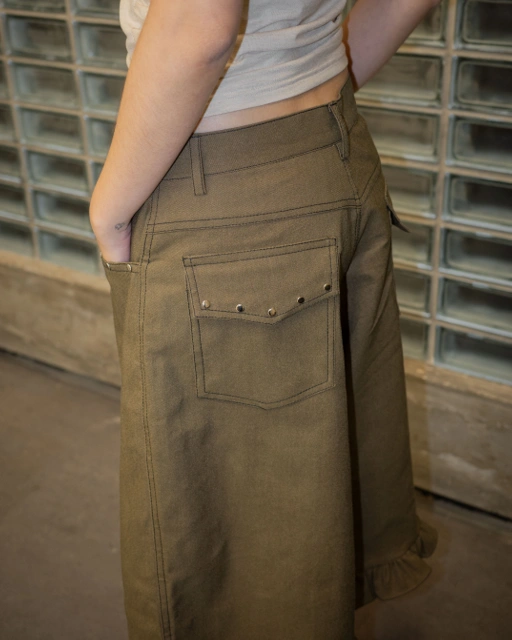 Image of CATHA - Rogue Ruffle Hem Jorts