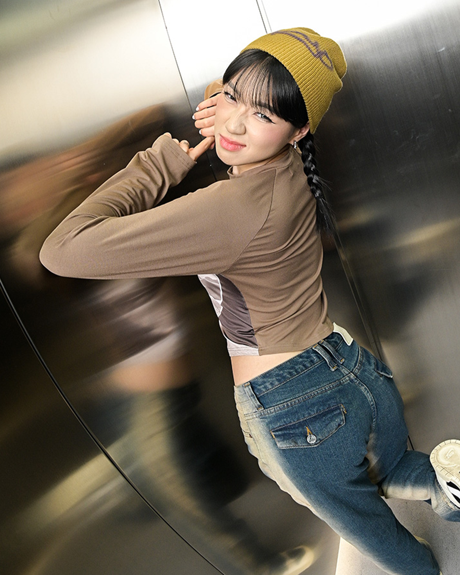 LINE UP PRINT TOP