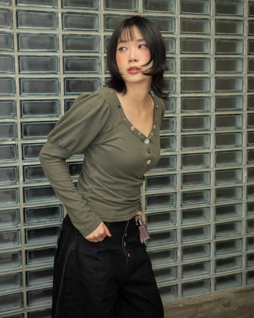 Image of CATHA - Button Puff Longsleeve Top