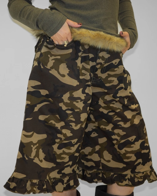 Image of CATHA - Rogue Ruffle Hem Jorts