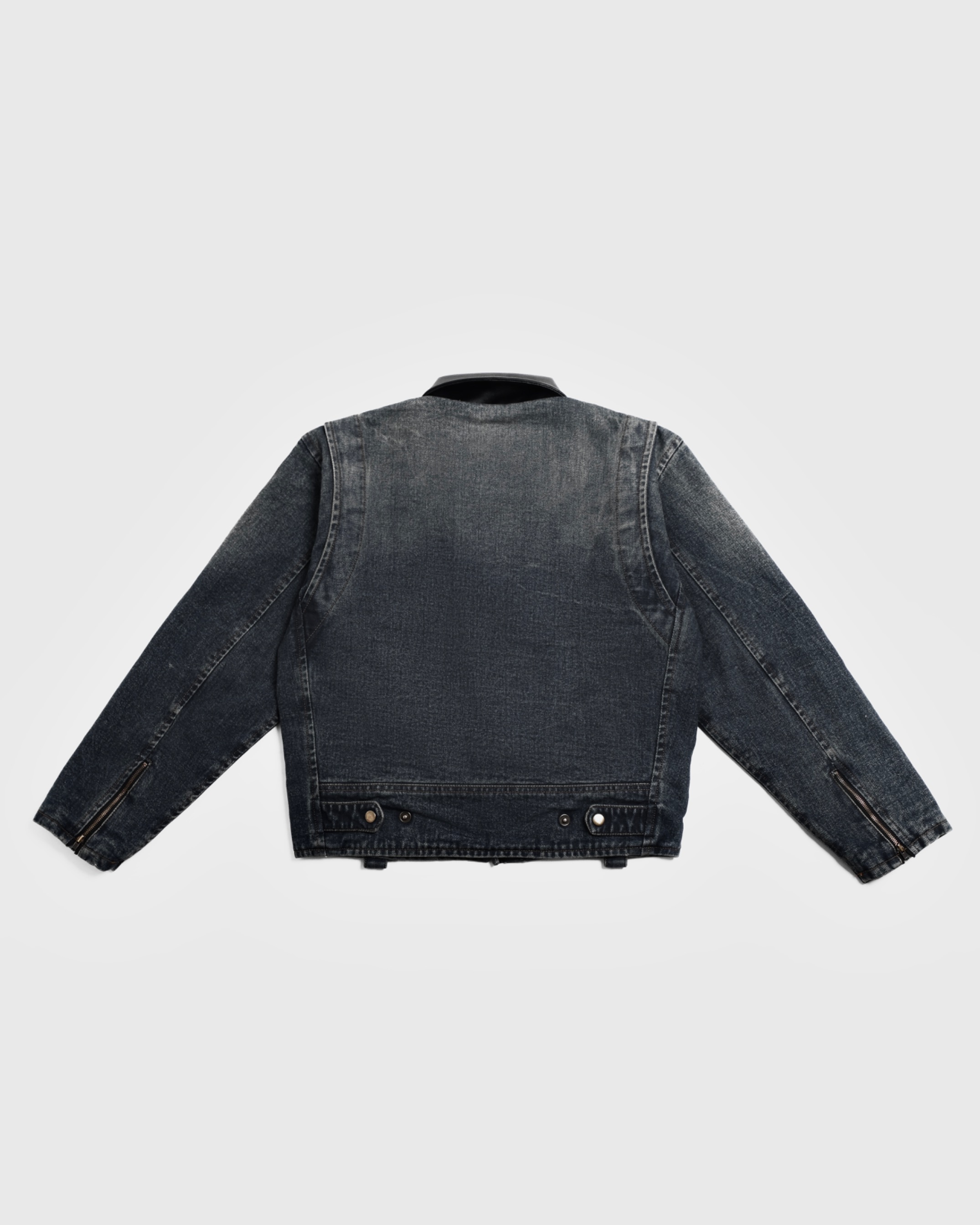NOIR BESCAP JACKET - FADE BLACK