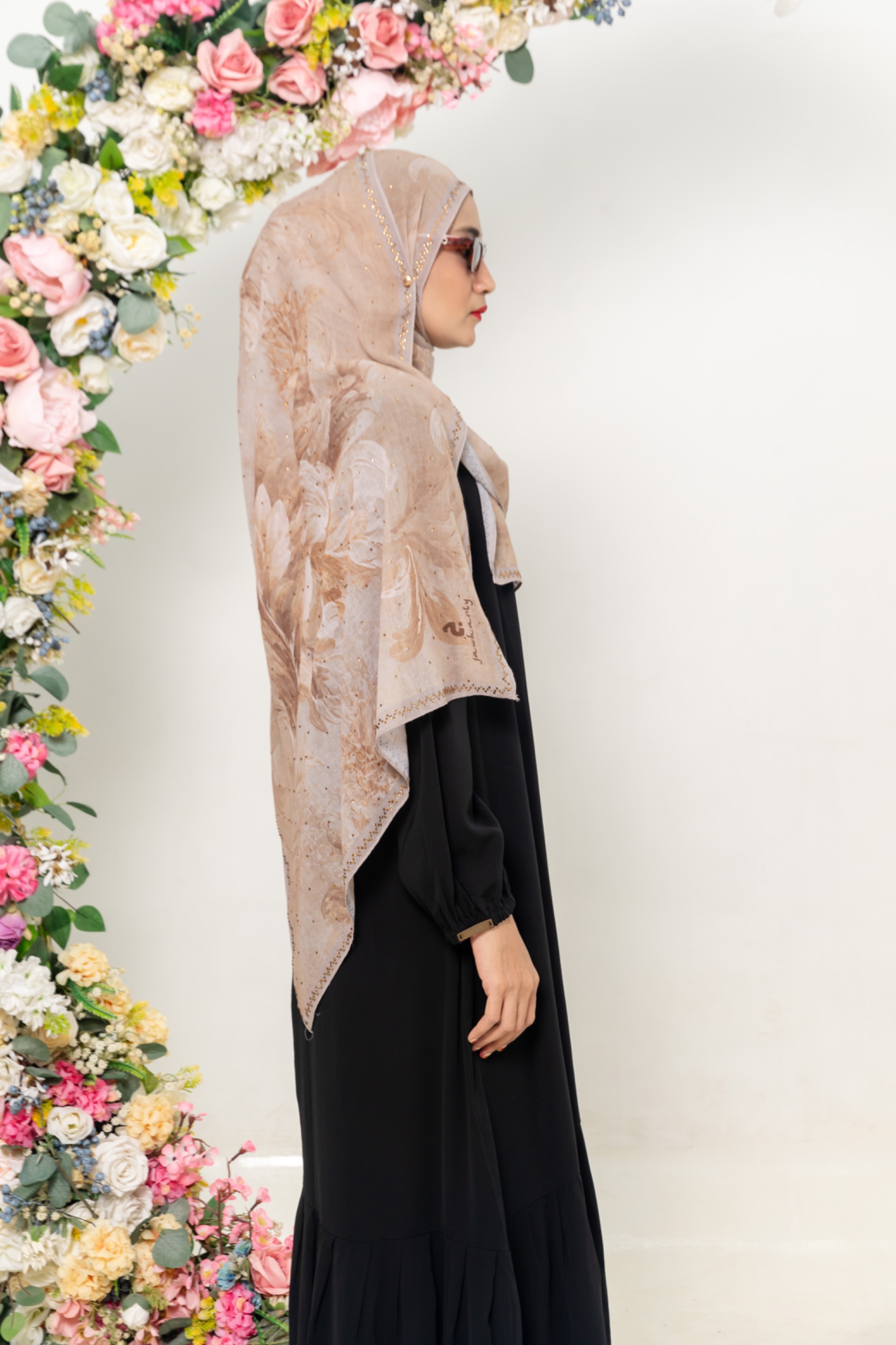 pashmina motif bloom series - sand