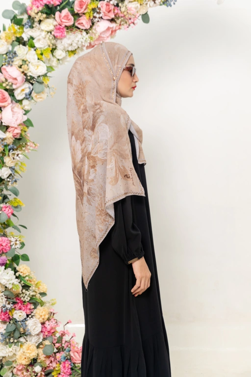 Image of pashmina motif bloom series - sand