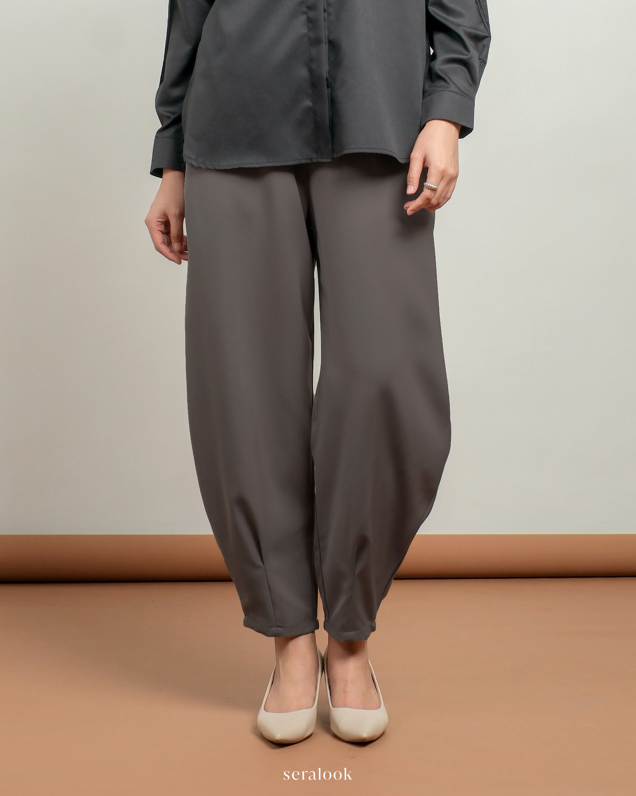 Moa Barrel Pants