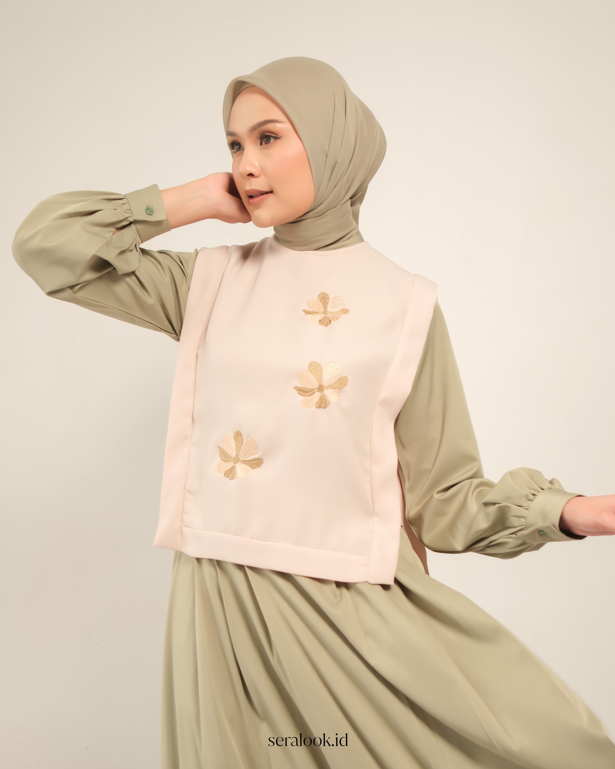 Selaras One Set Skirt
