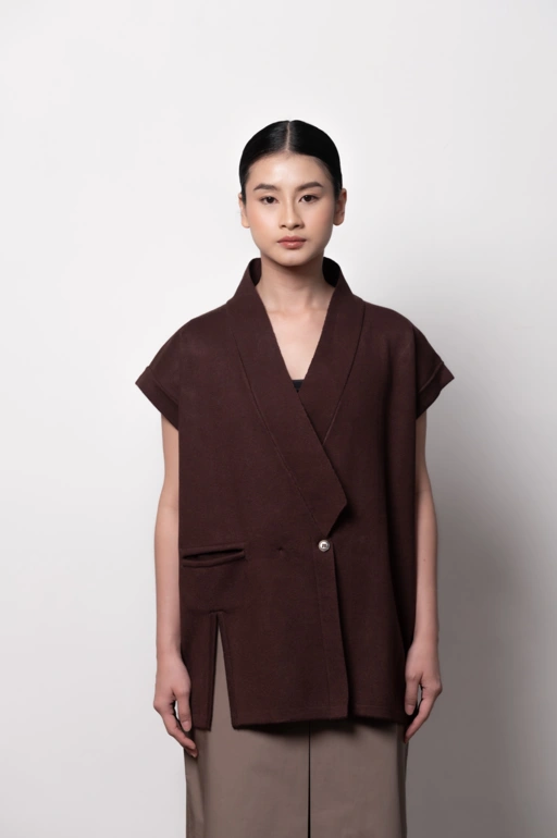 Image of Mona Vest Brown