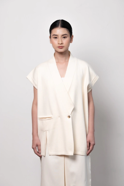 Image of Mona Vest White