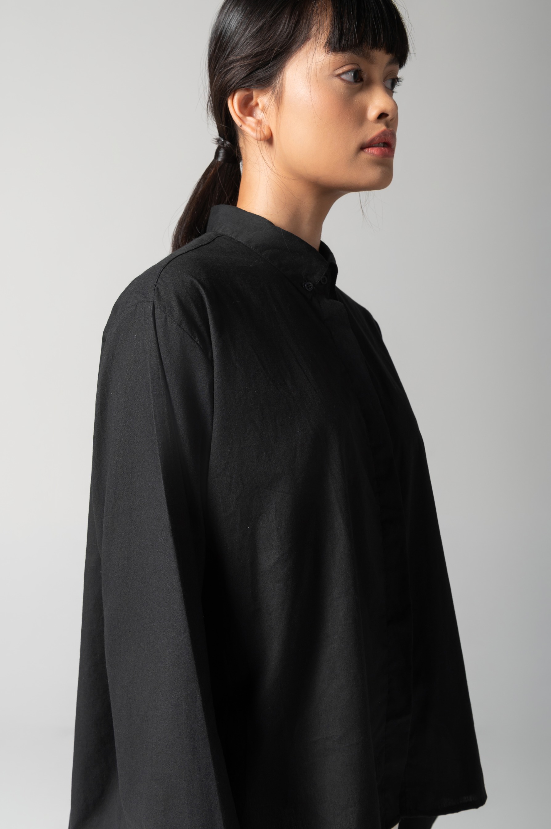Ara Shirt Black