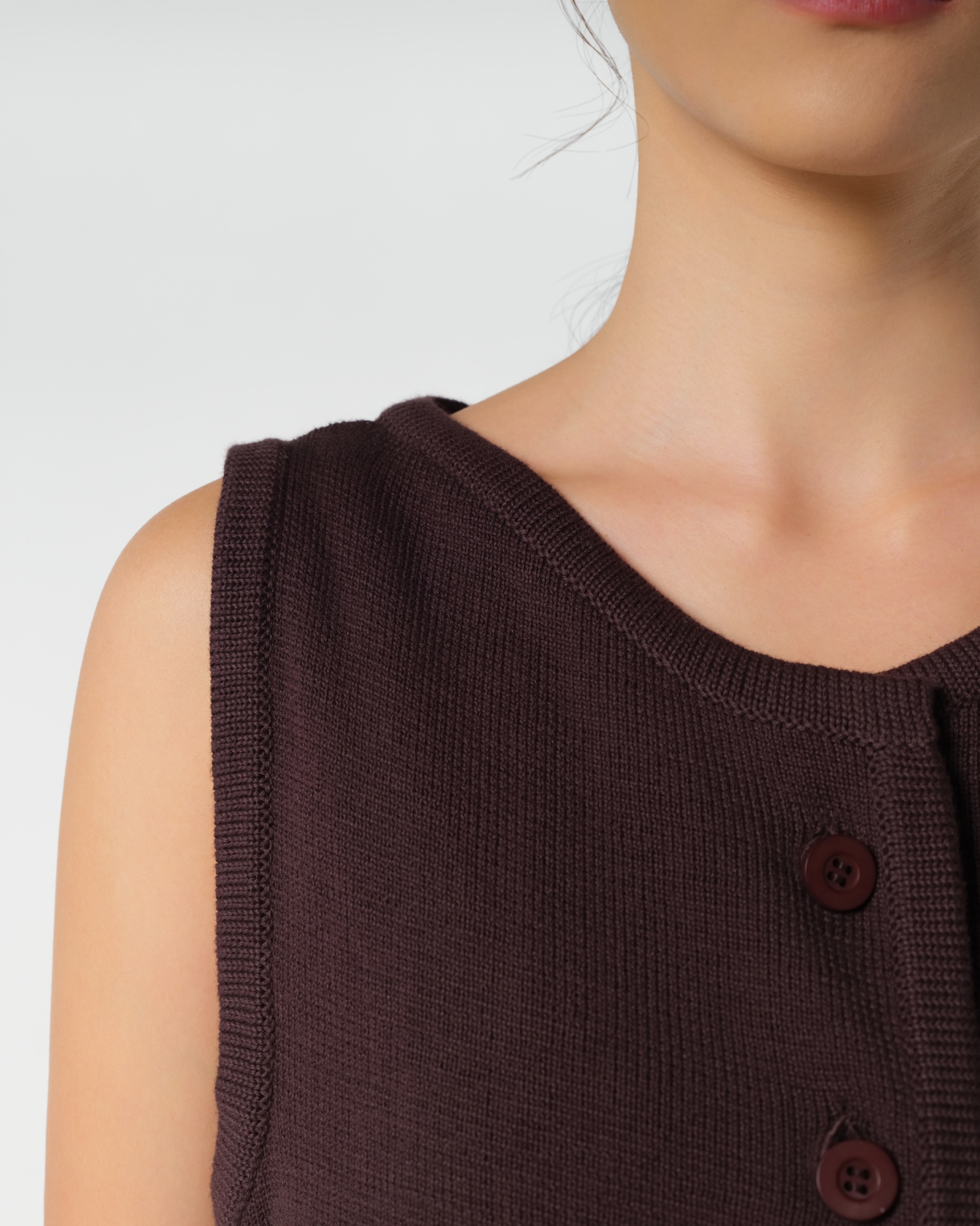 Pino Vest Brown