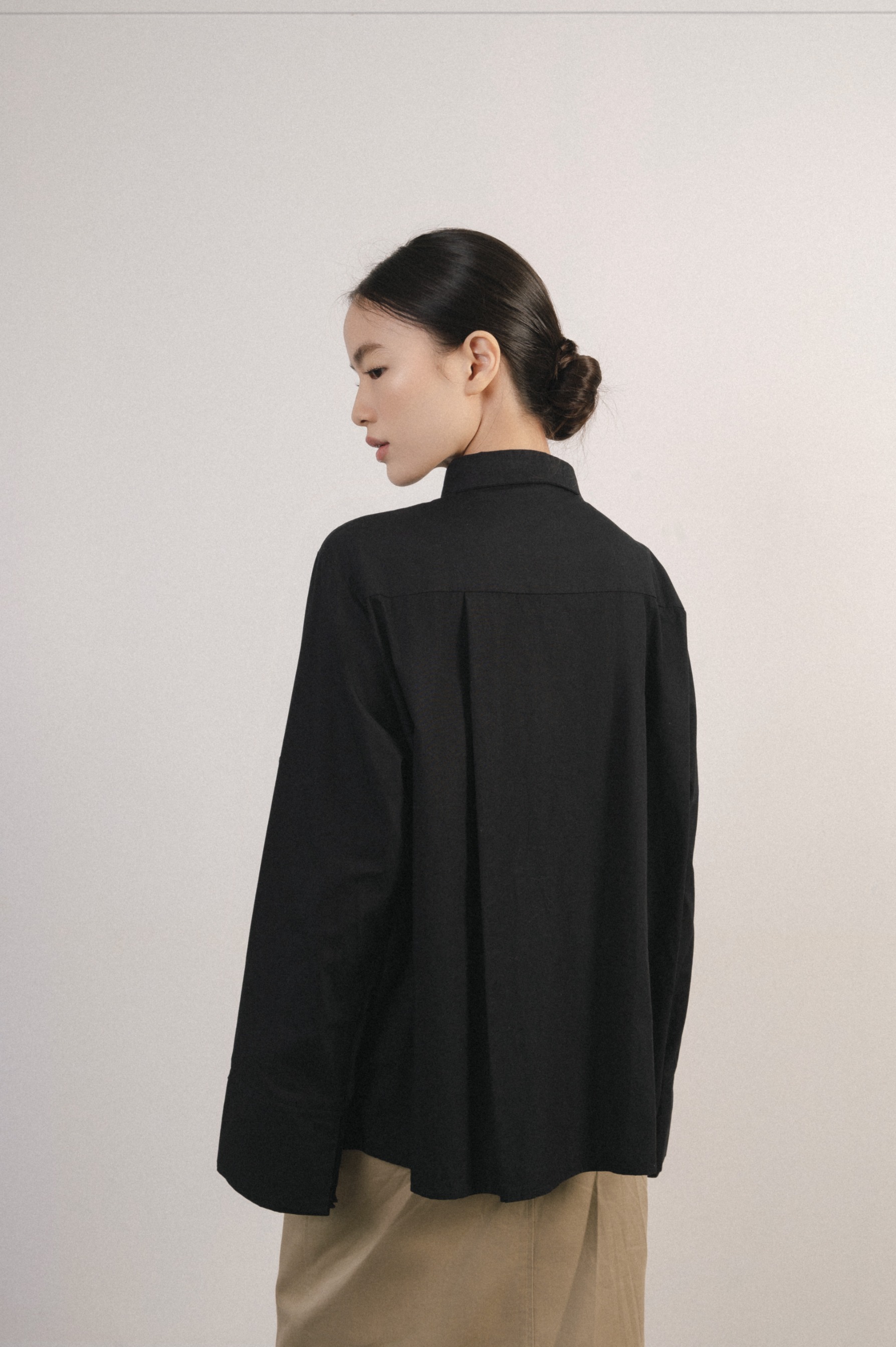Ara Shirt Black