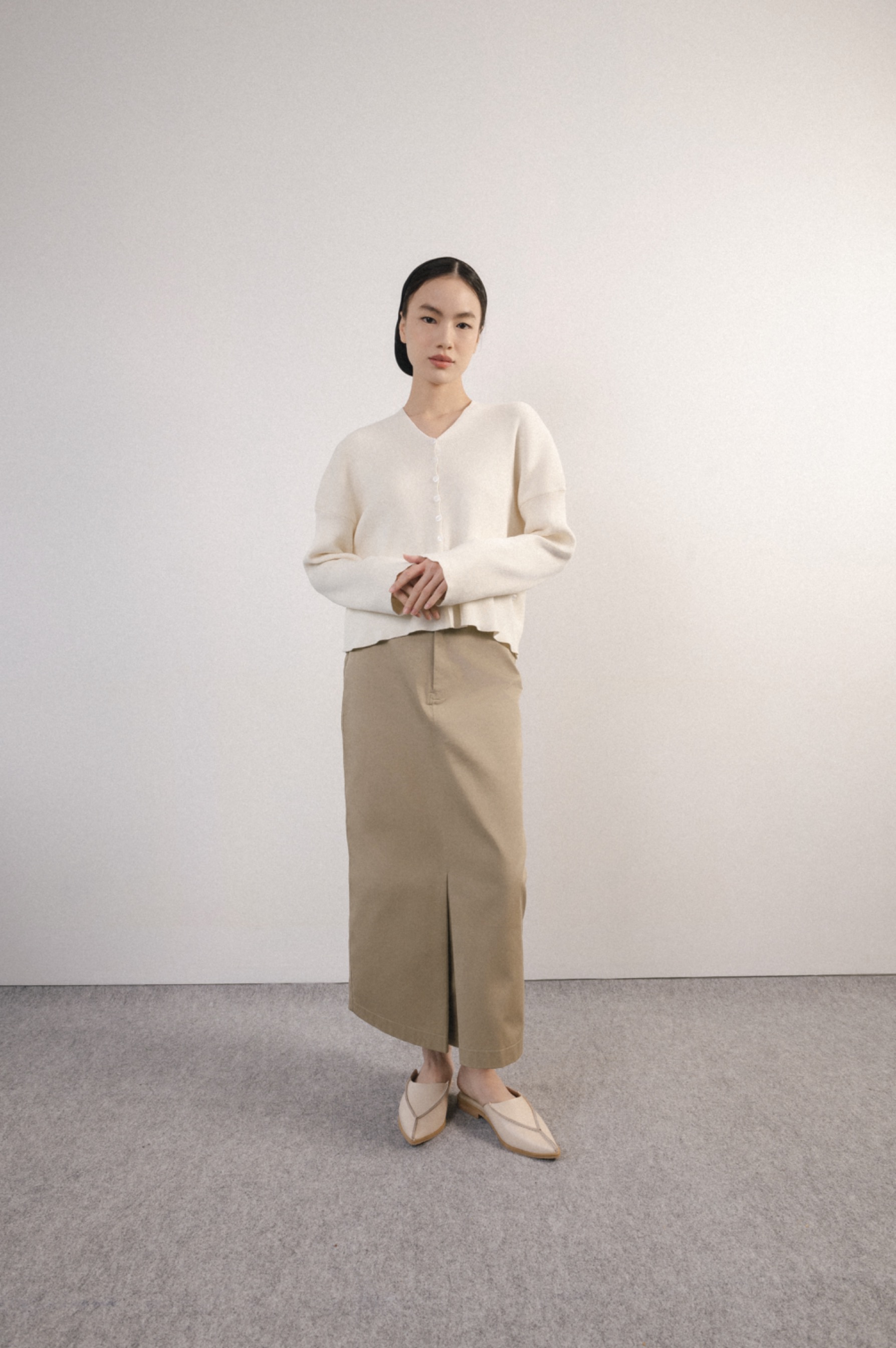 Sola Cardigan White 