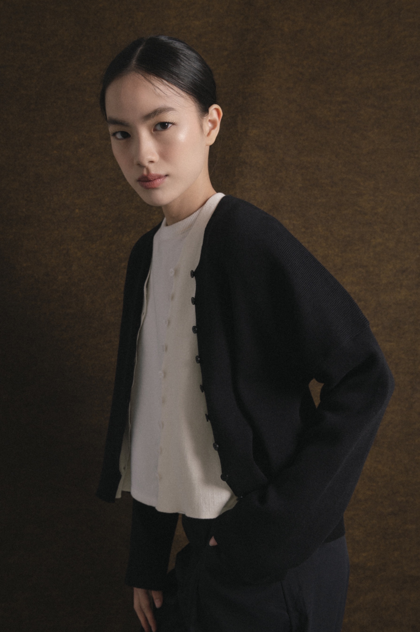 Sola Cardigan Black