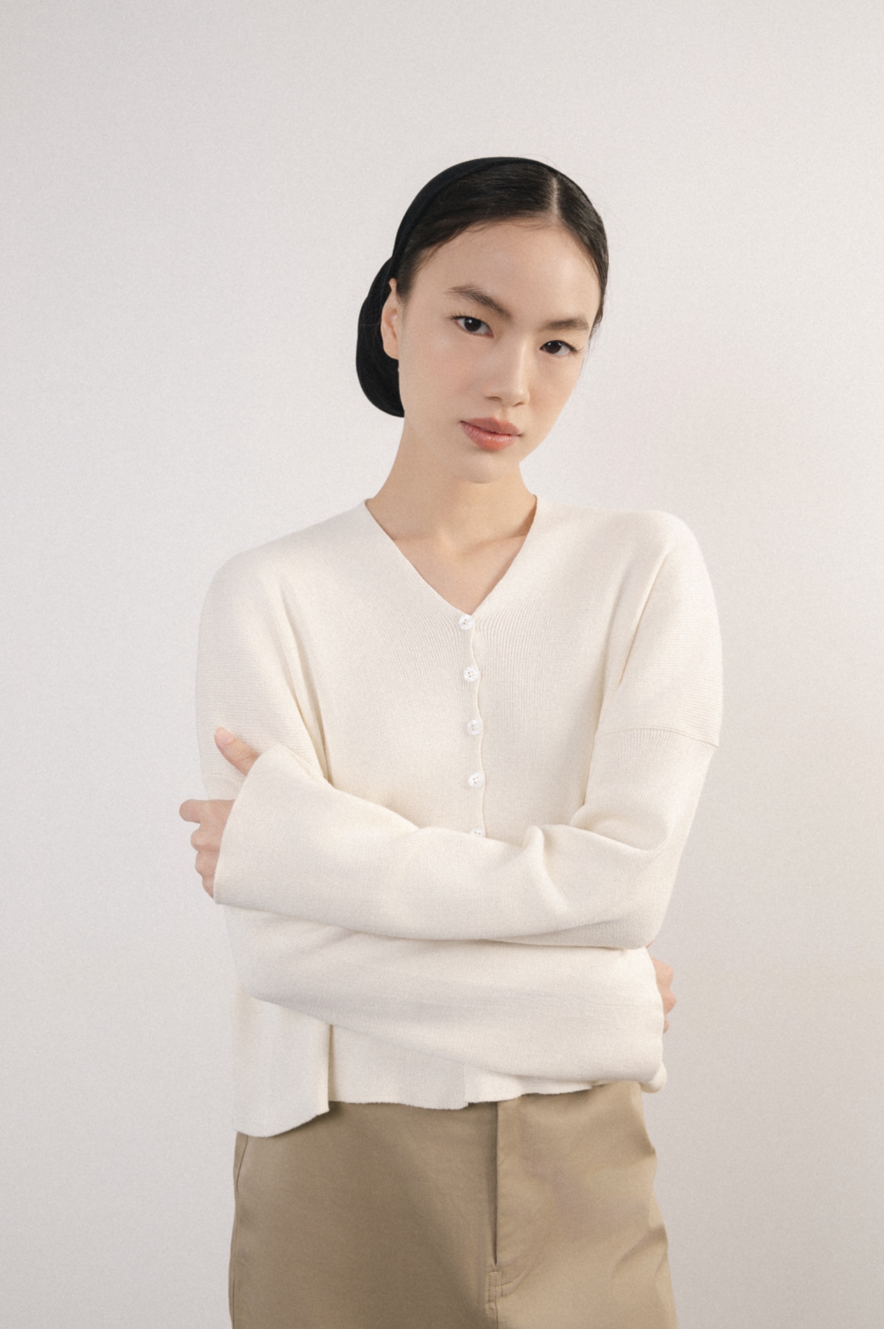 Sola Cardigan White 
