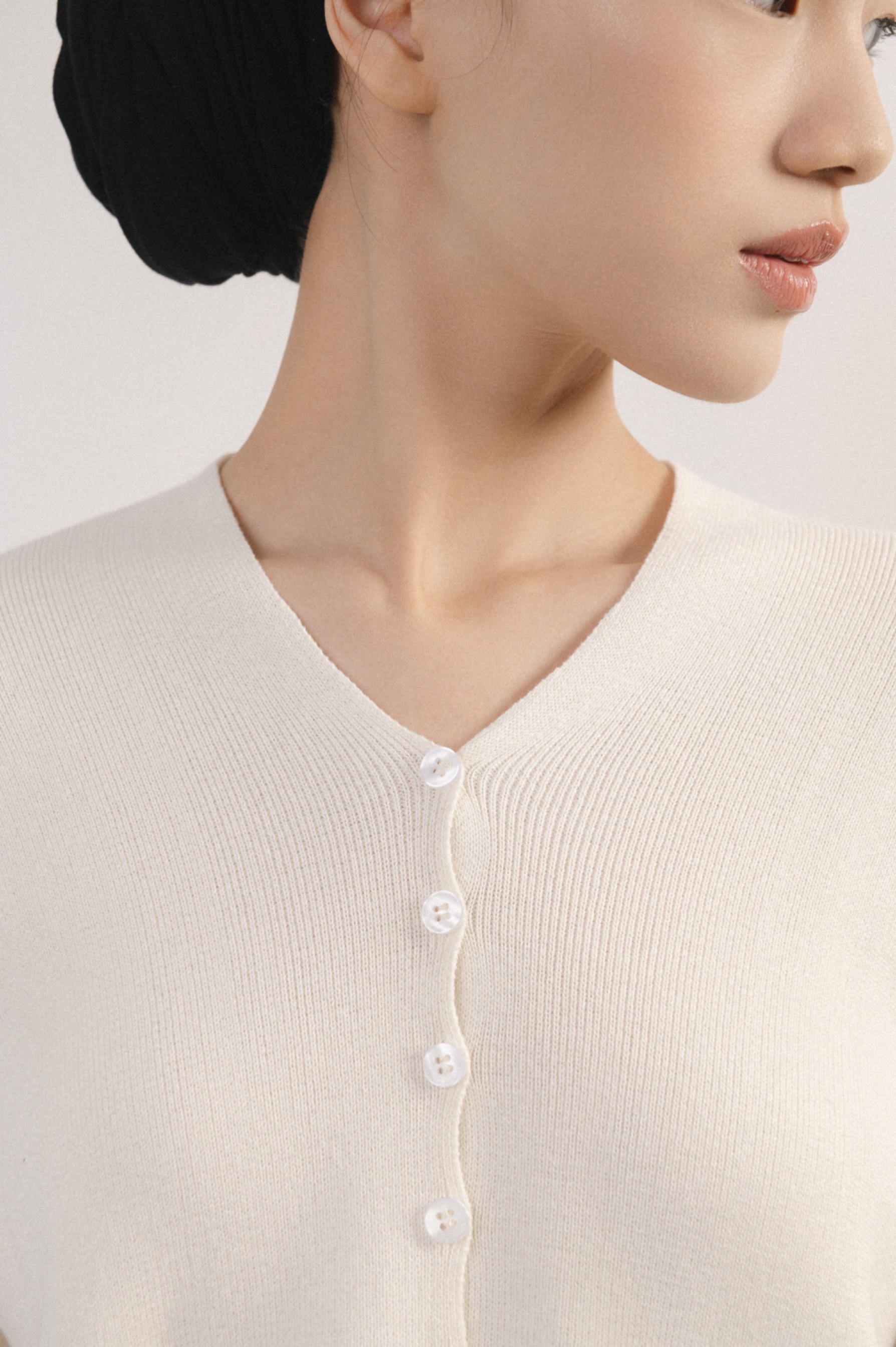 Sola Cardigan White 