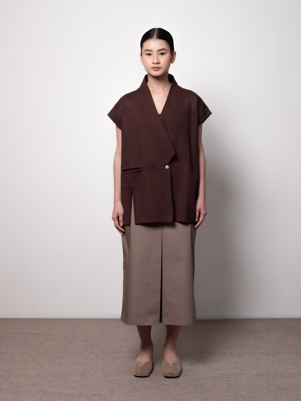 Mona Vest Brown