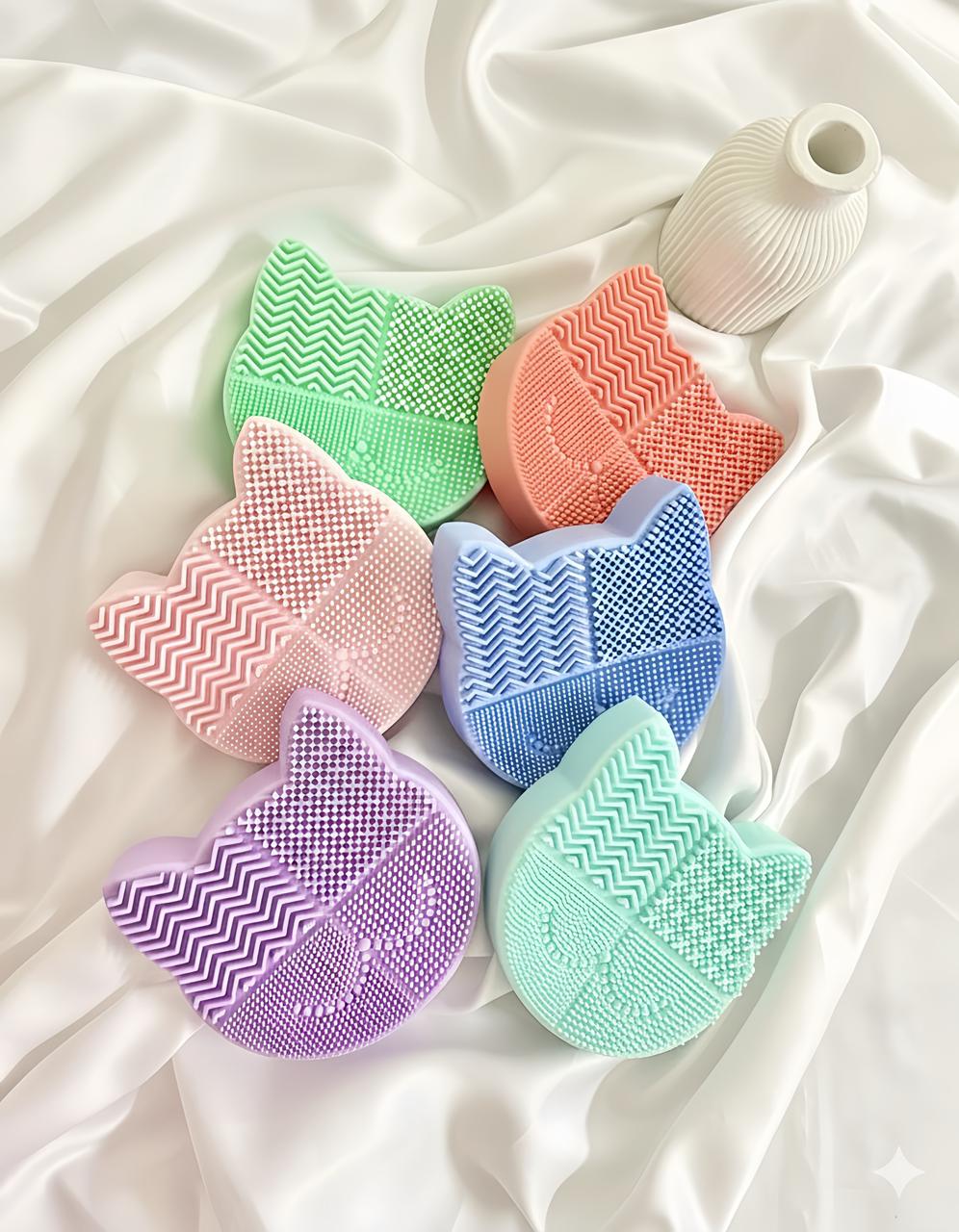 Makeup Brush Cleaner