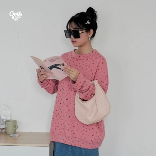 Image of KALA Oversized Sweatshirt | Dainty Pink