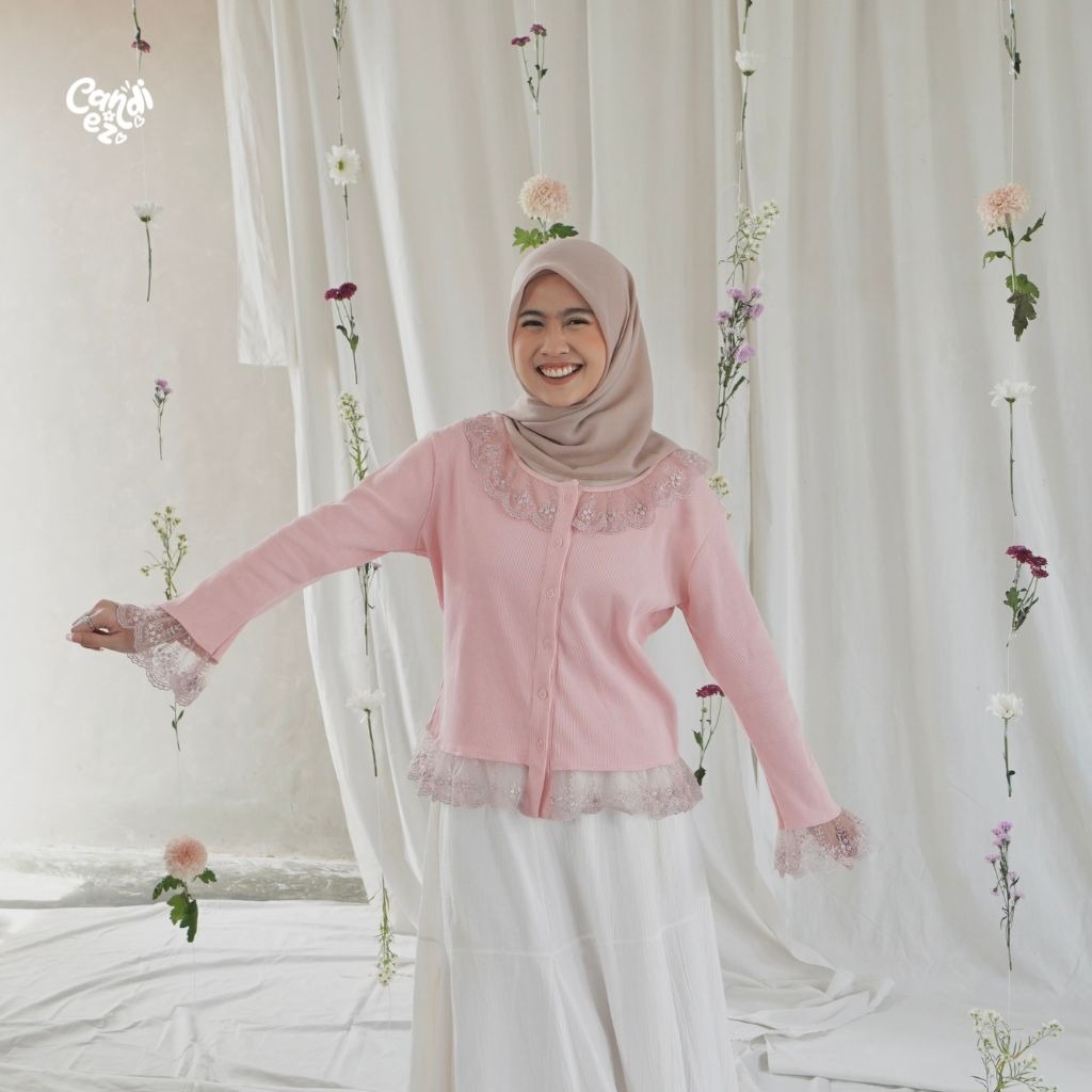 NAMA Lace Knit Top | Baby Pink