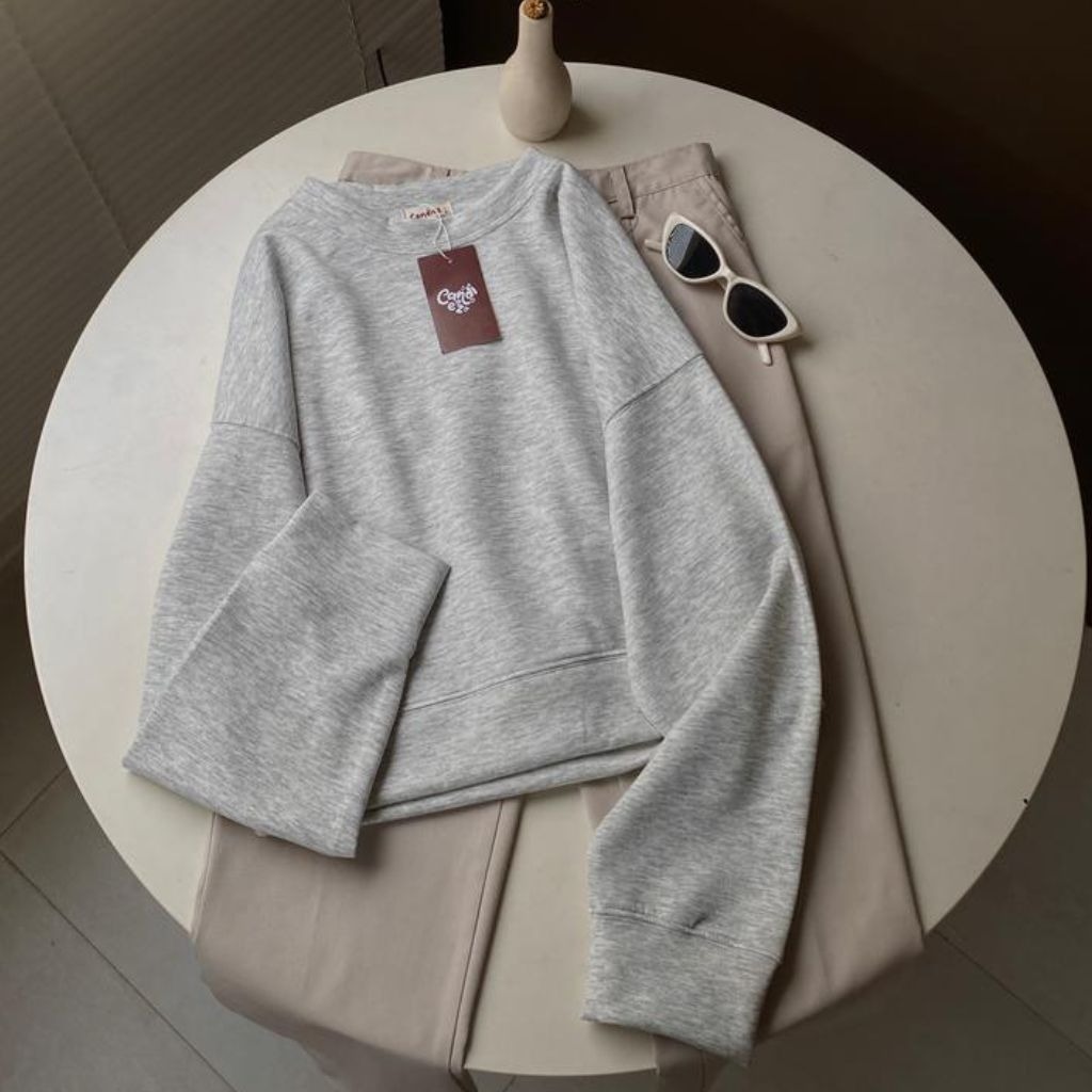 YOONA Oversized Sweater Crop | Grey Oreo