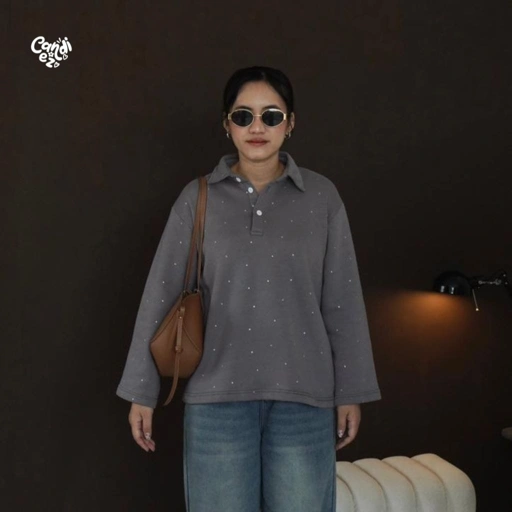 Image of KANA Polo Oversized Sweatshirt | Grey Polka