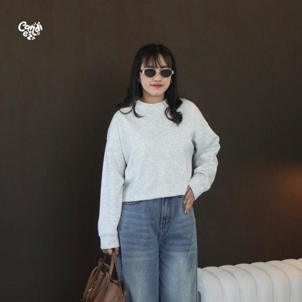 YOONA Oversized Sweater Crop | Grey Oreo