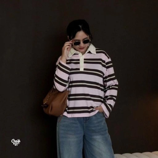 Image of KANA Polo Oversized Sweatshirt | Pink Choco